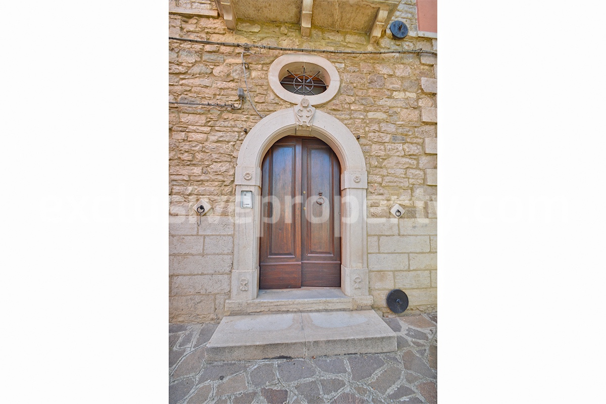 Stunning Properties in Italy - Italian Style Stone House for Sale in Guardialfiera - Molise - Renovated with Garden