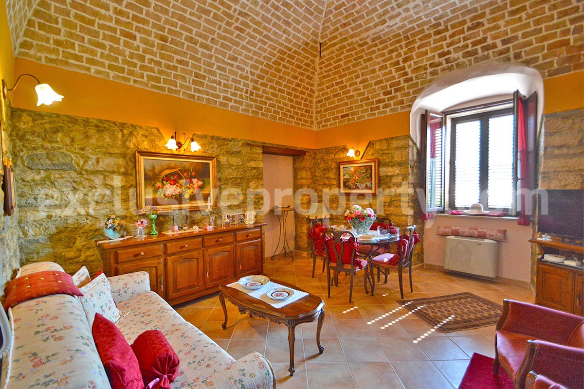Stunning Properties in Italy - Italian Style Stone House for Sale in Guardialfiera - Molise - Renovated with Garden