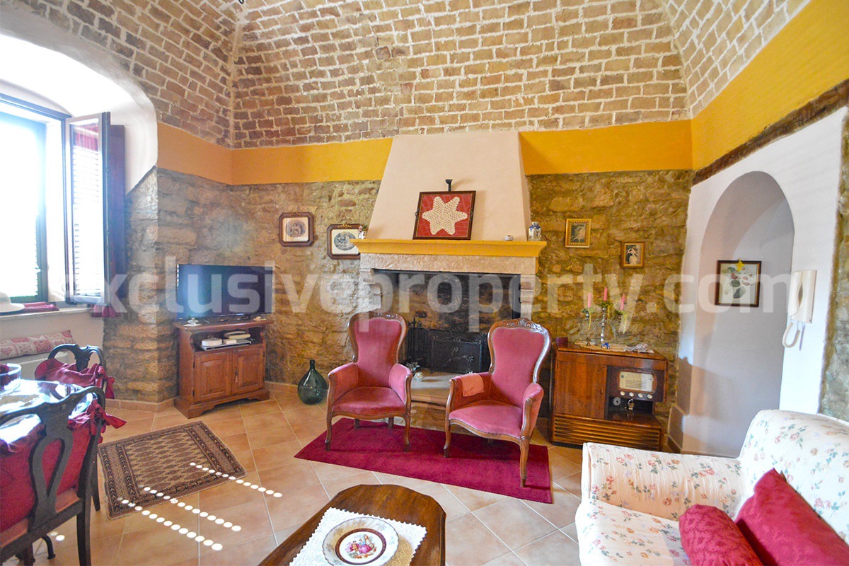 Stunning Properties in Italy - Italian Style Stone House for Sale in Guardialfiera - Molise - Renovated with Garden