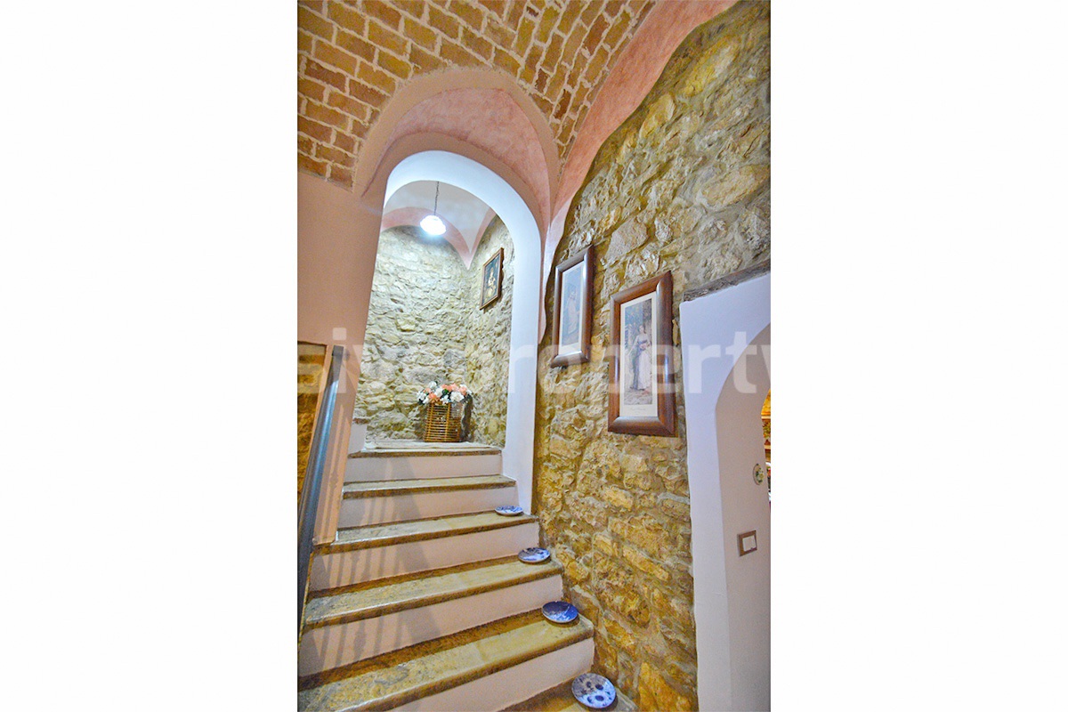 Stunning Properties in Italy - Italian Style Stone House for Sale in Guardialfiera - Molise - Renovated with Garden