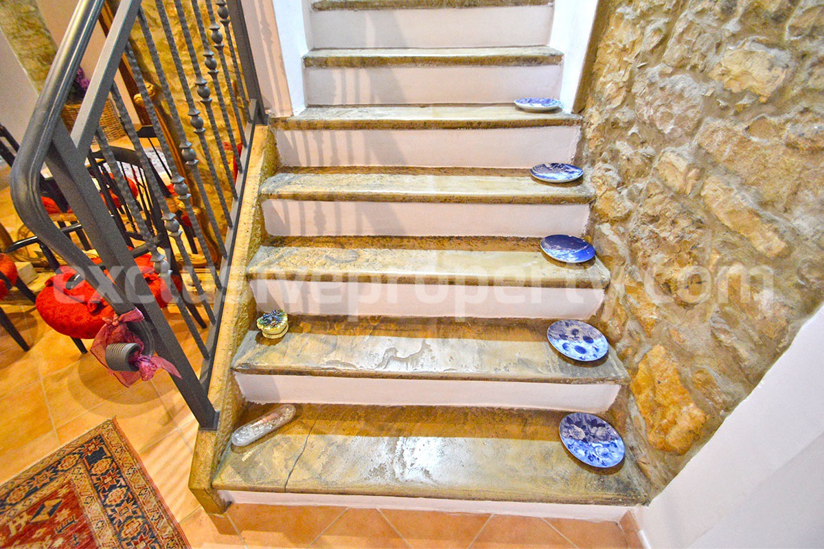 Stunning Properties in Italy - Italian Style Stone House for Sale in Guardialfiera - Molise - Renovated with Garden
