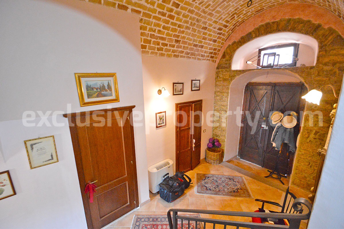Stunning Properties in Italy - Italian Style Stone House for Sale in Guardialfiera - Molise - Renovated with Garden
