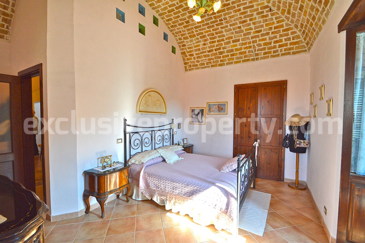 Stunning Properties in Italy - Italian Style Stone House for Sale in Guardialfiera - Molise - Renovated with Garden