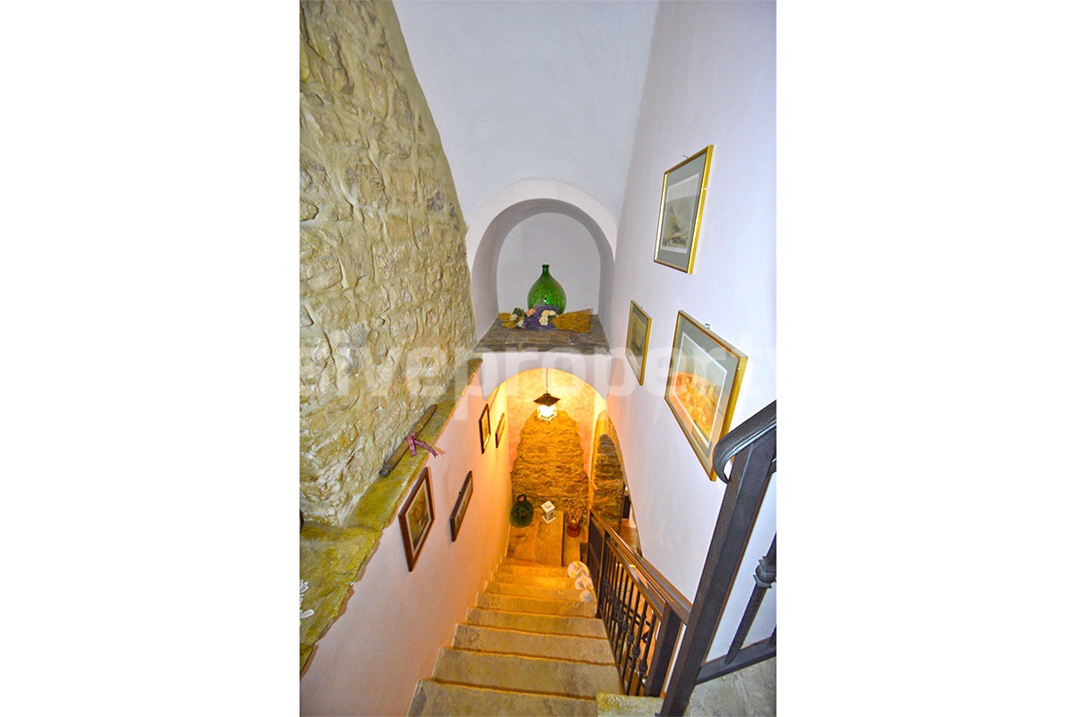 Stunning Properties in Italy - Italian Style Stone House for Sale in Guardialfiera - Molise - Renovated with Garden
