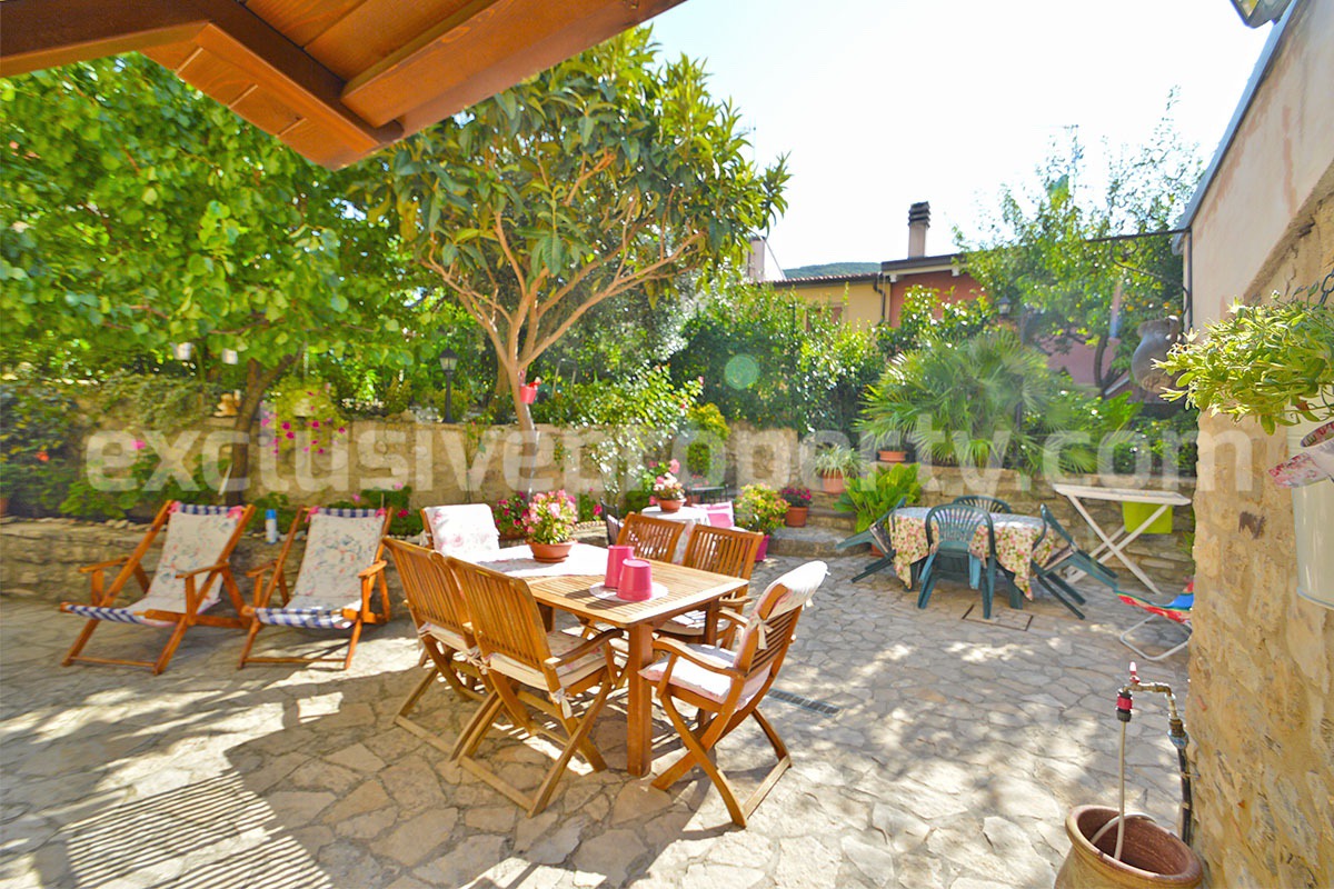 Stunning Properties in Italy - Italian Style Stone House for Sale in Guardialfiera - Molise - Renovated with Garden