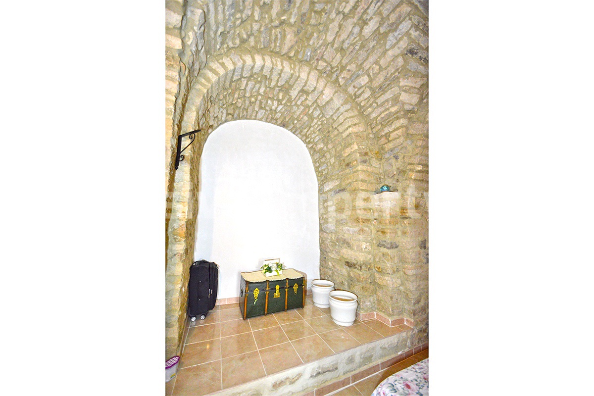 Stunning Properties in Italy - Italian Style Stone House for Sale in Guardialfiera - Molise - Renovated with Garden