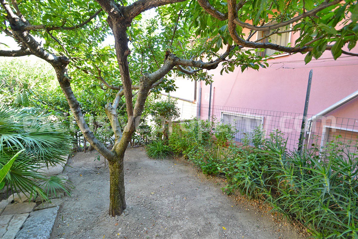 Stunning Properties in Italy - Italian Style Stone House for Sale in Guardialfiera - Molise - Renovated with Garden