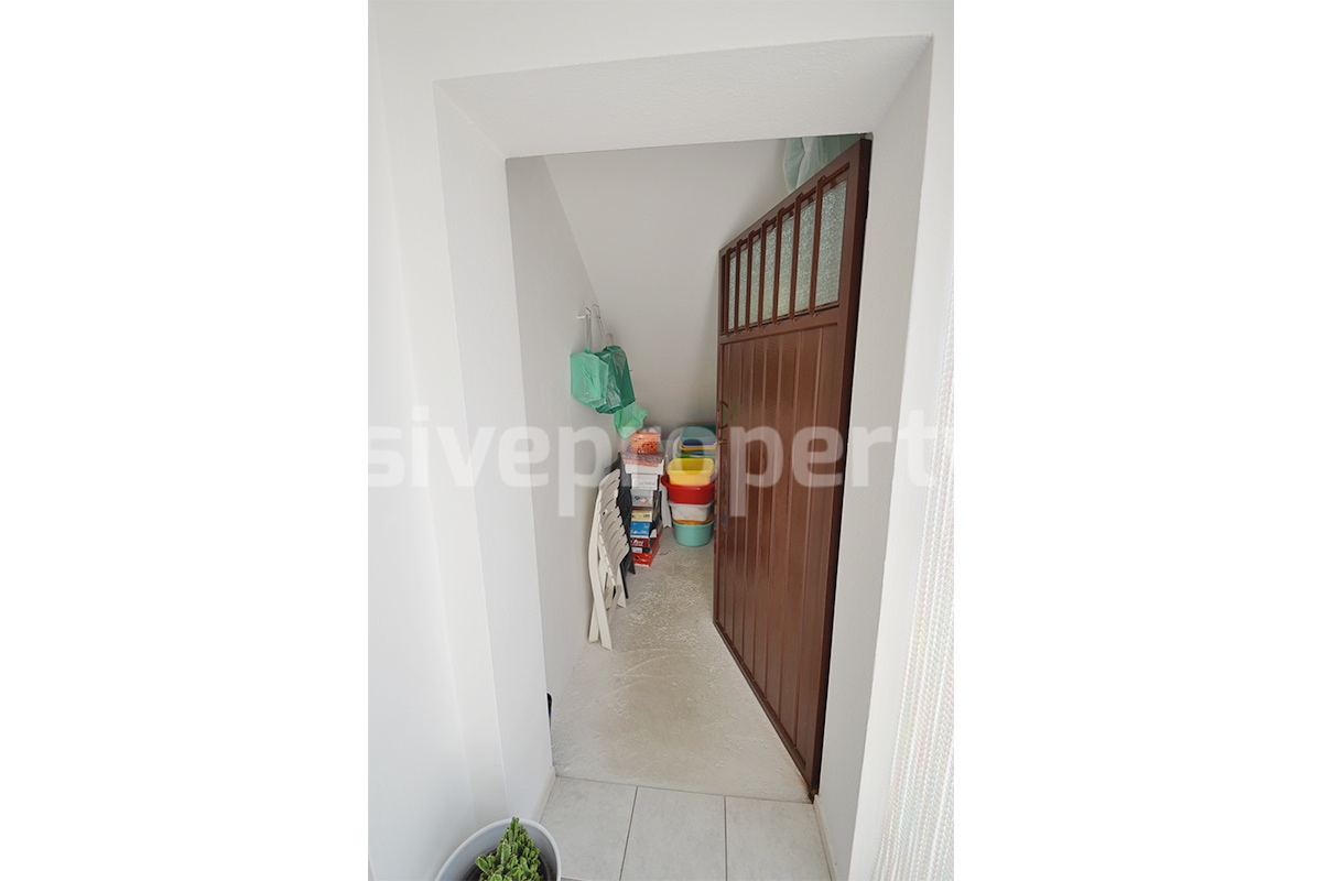 Spacious Country House for Sale in Tavenna - Molise Italy - Land with Olive Trees - Move-In Ready