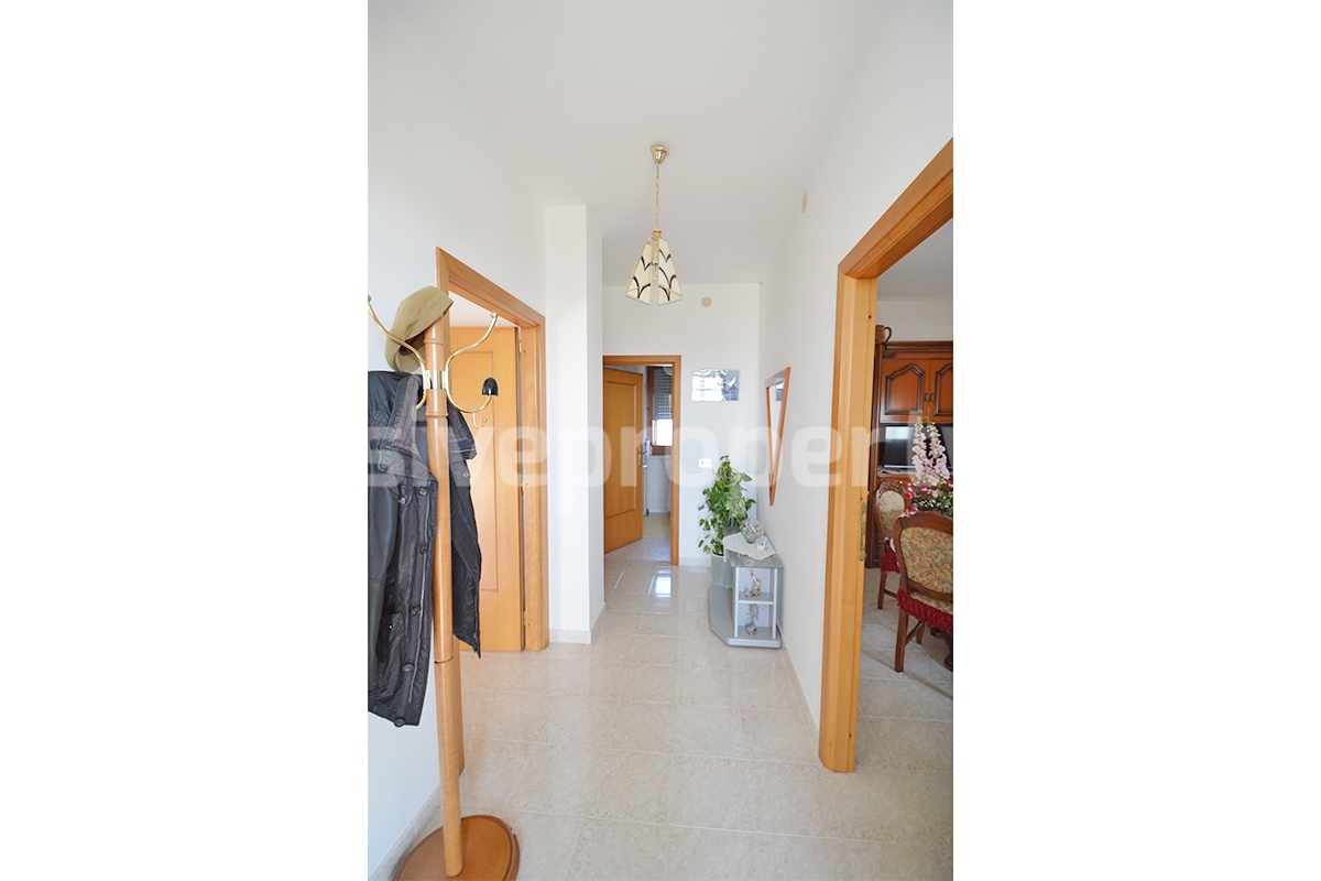 Spacious Country House for Sale in Tavenna - Molise Italy - Land with Olive Trees - Move-In Ready