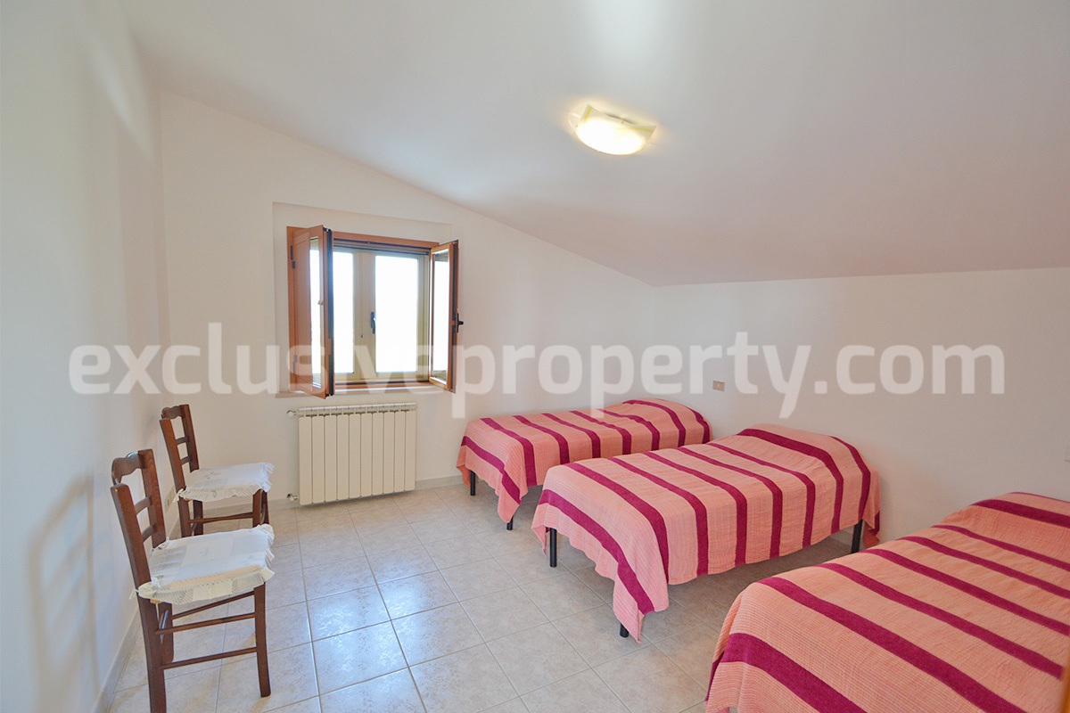 Spacious Country House for Sale in Tavenna - Molise Italy - Land with Olive Trees - Move-In Ready