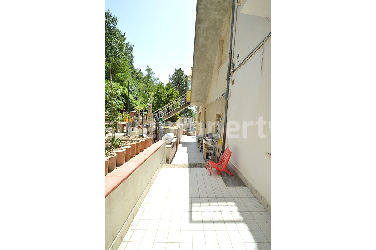 Furnished Townhouse with Panoramic Balconies for Sale in Celenza sul Trigno - Abruzzo