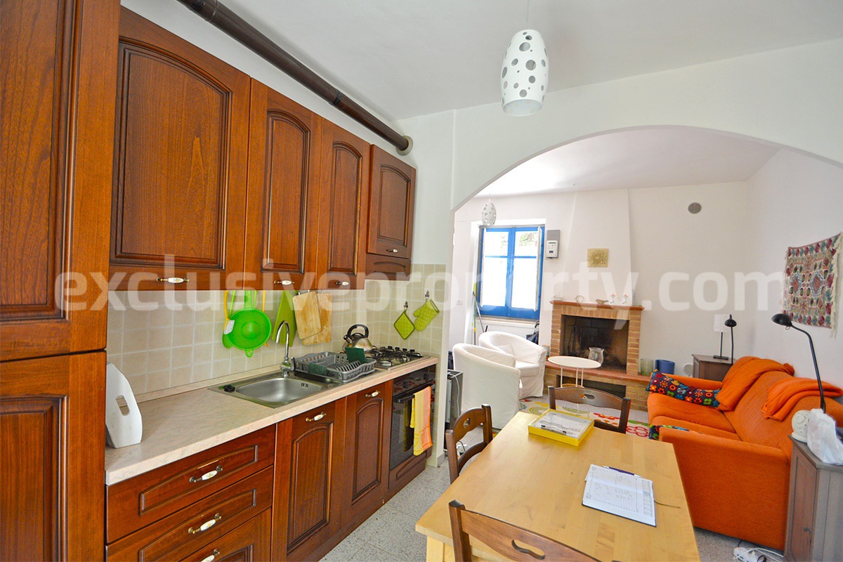 Furnished Townhouse with Panoramic Balconies for Sale in Celenza sul Trigno - Abruzzo