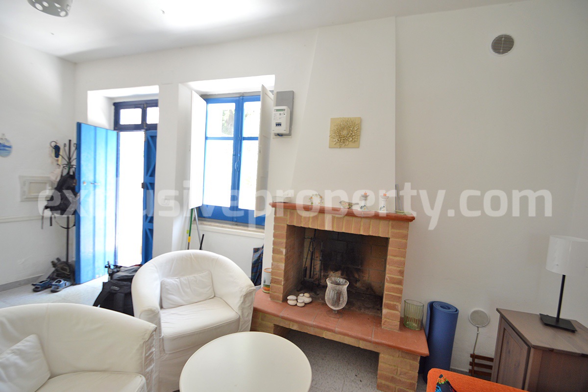 Furnished Townhouse with Panoramic Balconies for Sale in Celenza sul Trigno - Abruzzo