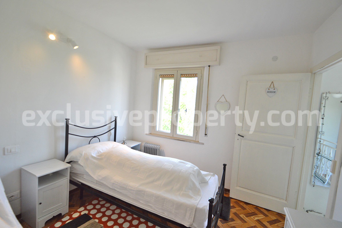 Furnished Townhouse with Panoramic Balconies for Sale in Celenza sul Trigno - Abruzzo