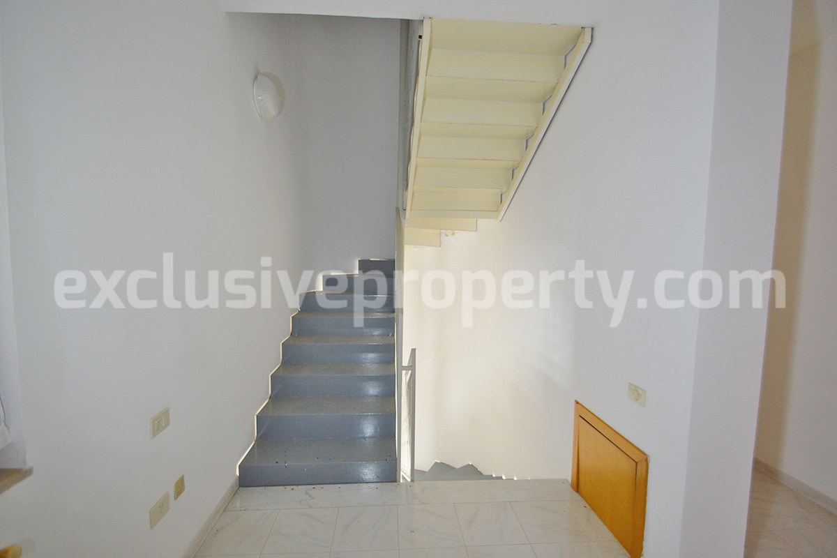 Authentic Italian Country House for Sale in Abruzzo - 260 sqm Home with Land - Garages and Panoramic Views