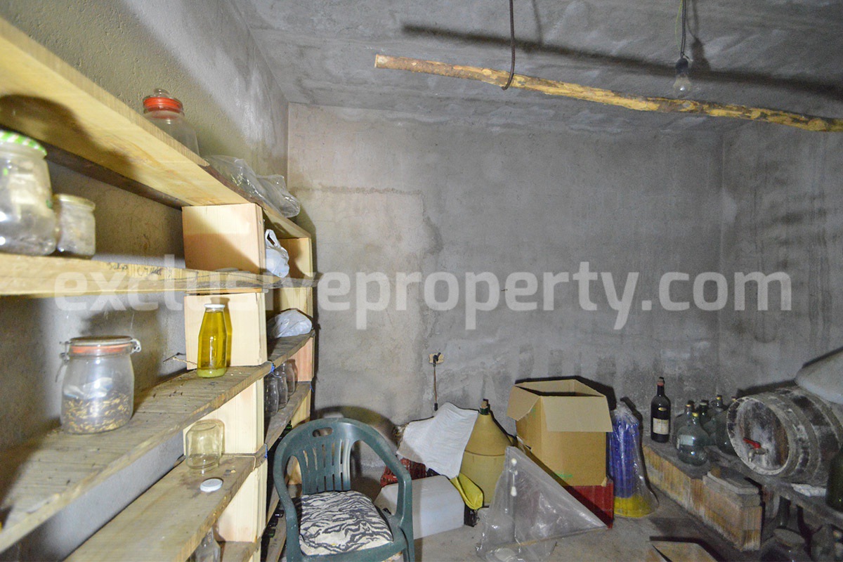 Authentic Italian Country House for Sale in Abruzzo - 260 sqm Home with Land - Garages and Panoramic Views