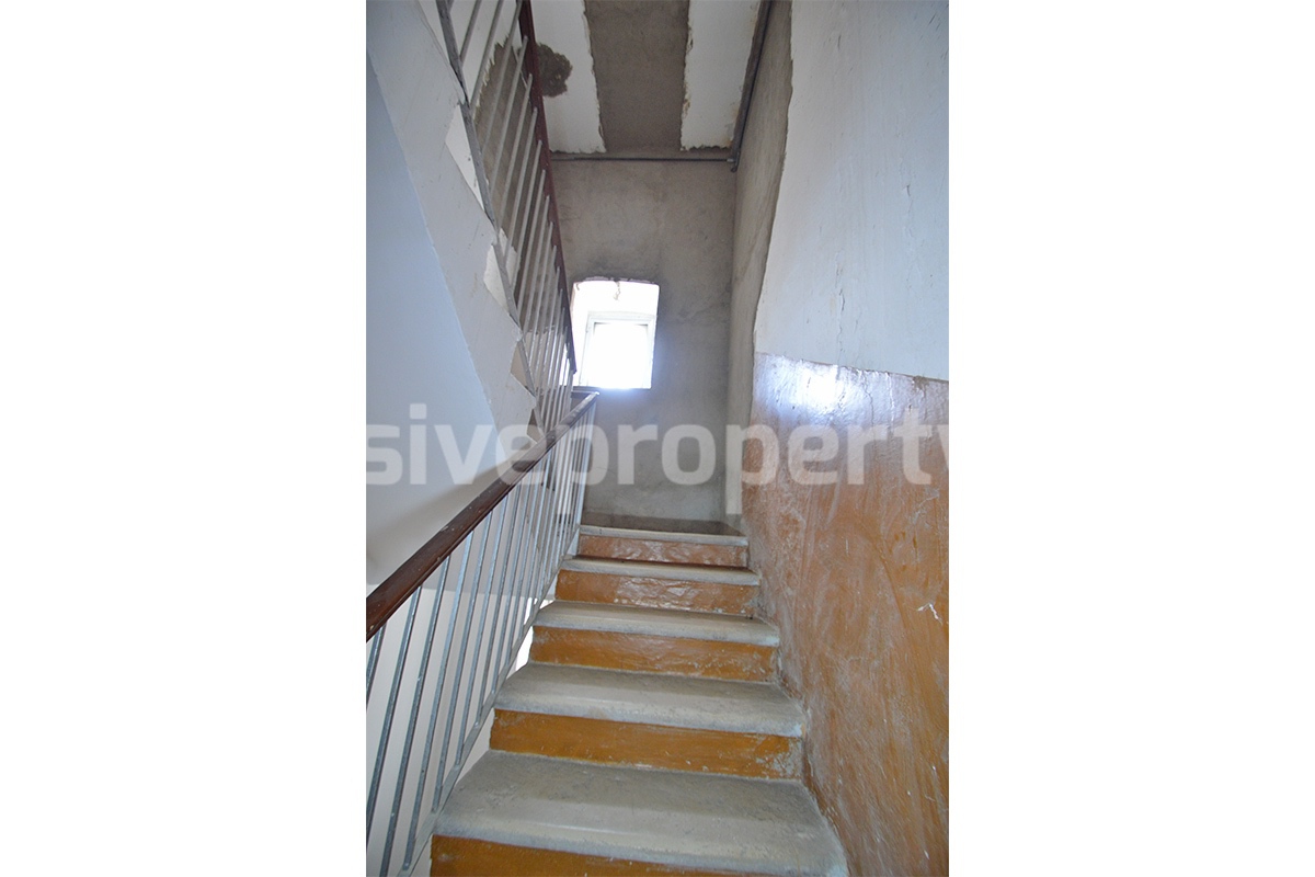House for Sale in Italy - Independent Historical Palace in Molise with 160 sqm and Original Features