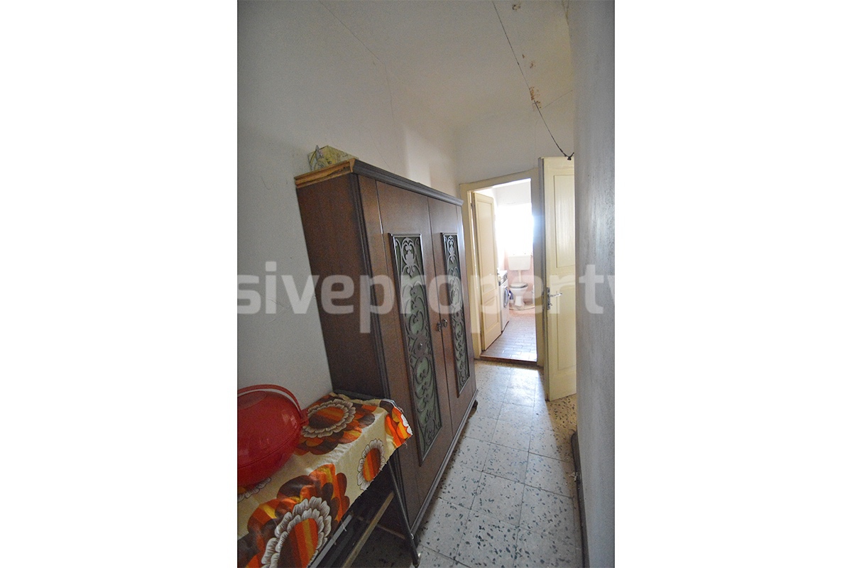 House for Sale in Italy - Historic Home in Montefalcone del Sannio - Molise with Vaulted Ceilings and Cellars