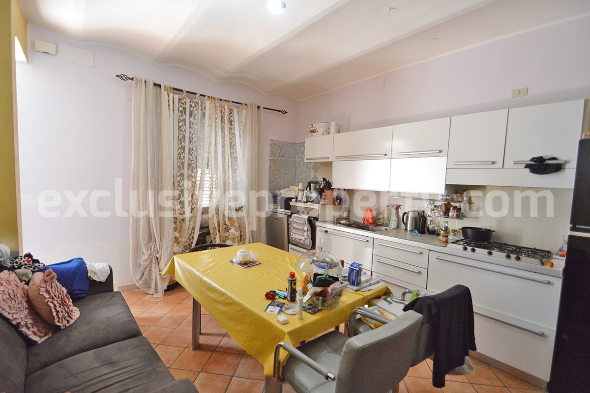 Renovated Townhouse for Sale in Molise Italy - Vaulted Ceilings - Habitable