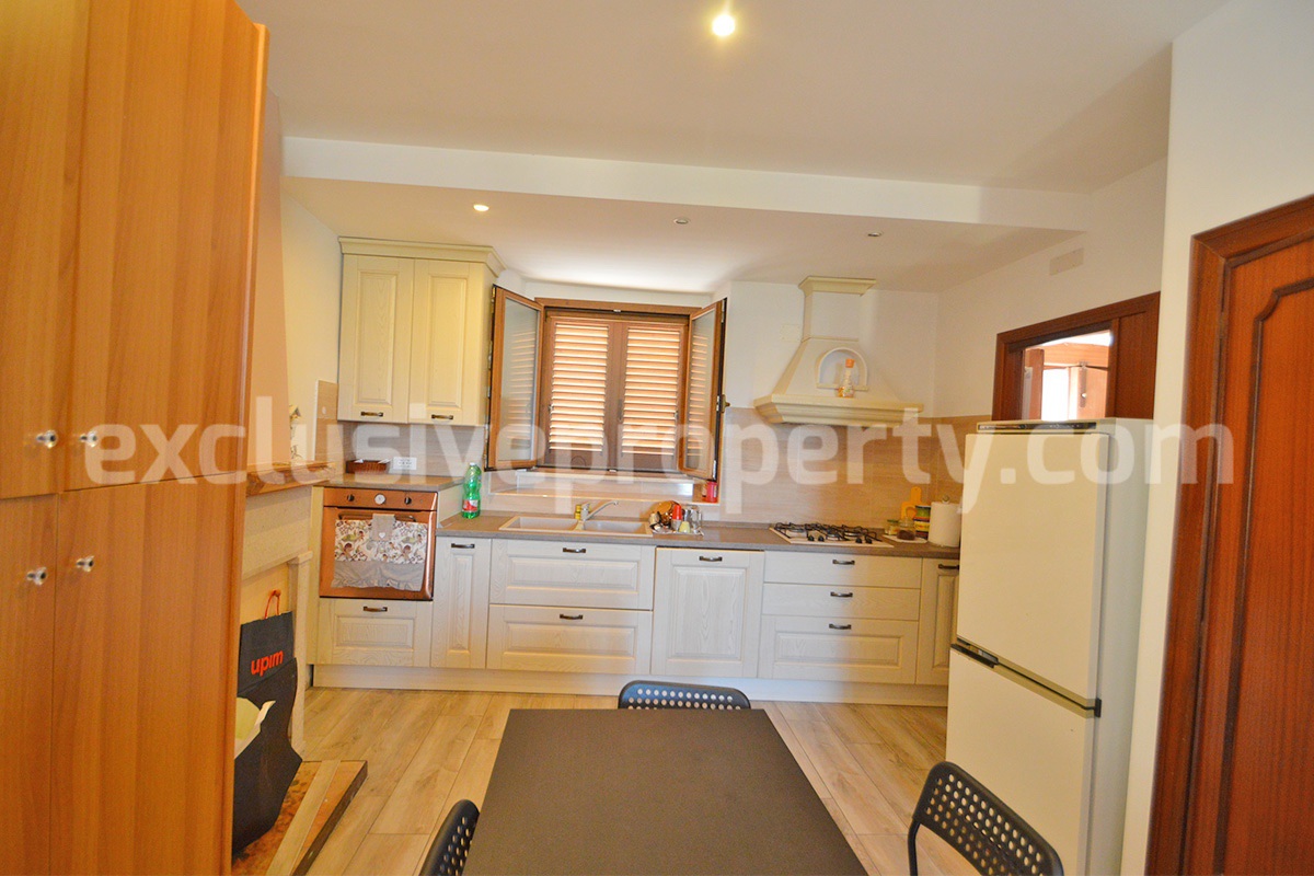 Completely renovated house with garden for sale in the Molise region