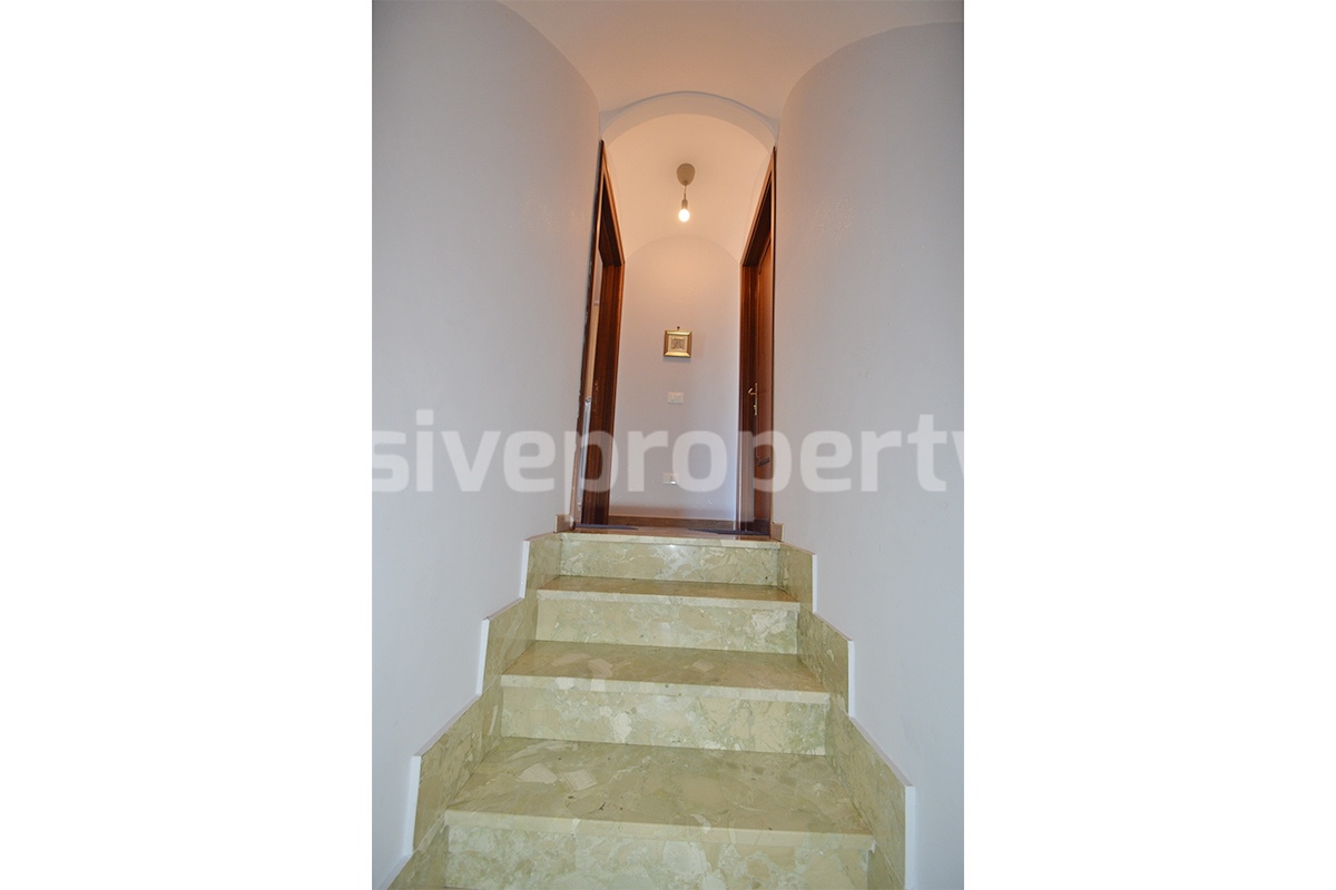 Completely renovated house with garden for sale in the Molise region