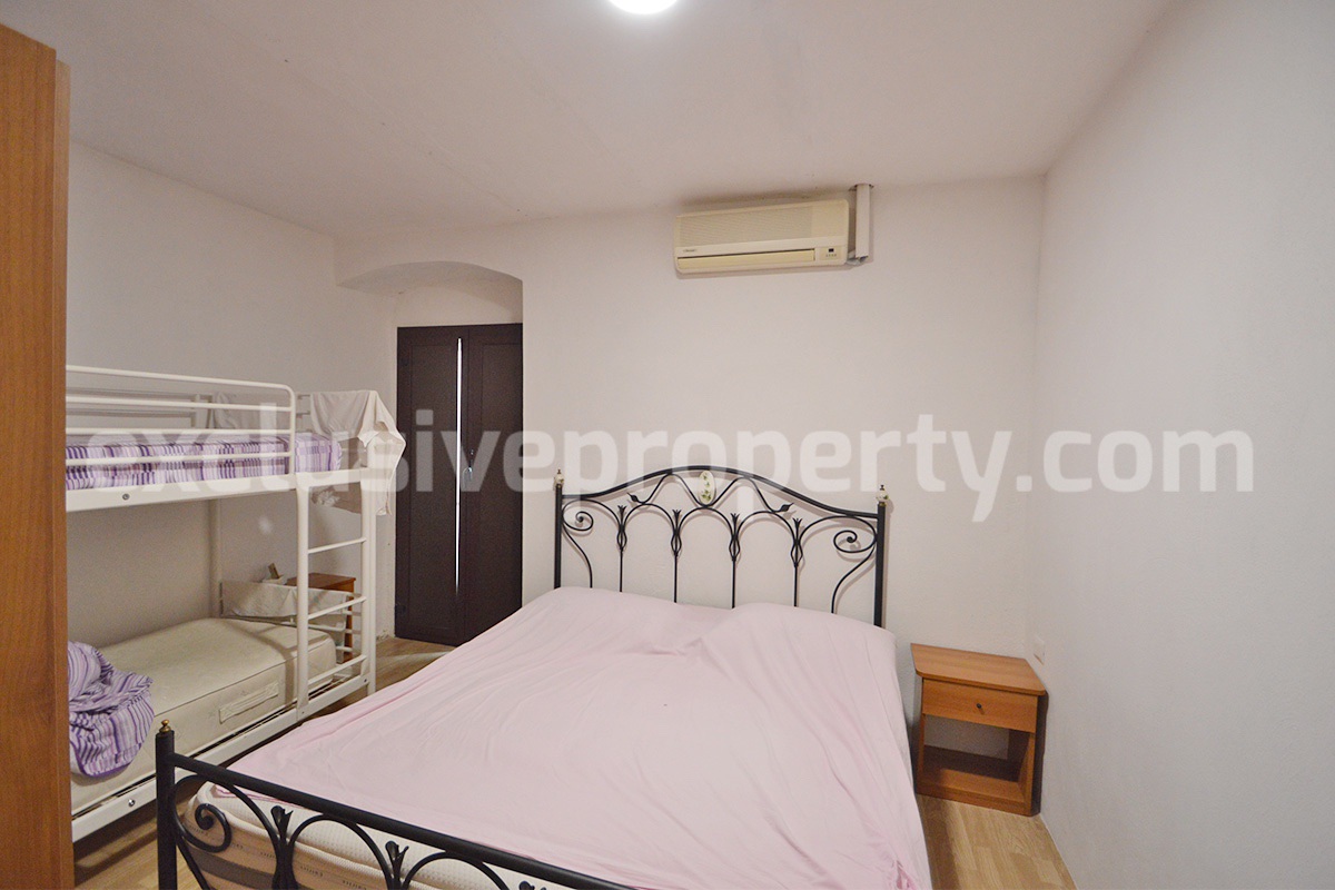 Stone house for sale in Casacalenda - Molise - Furnished with panoramic views and wooden roof