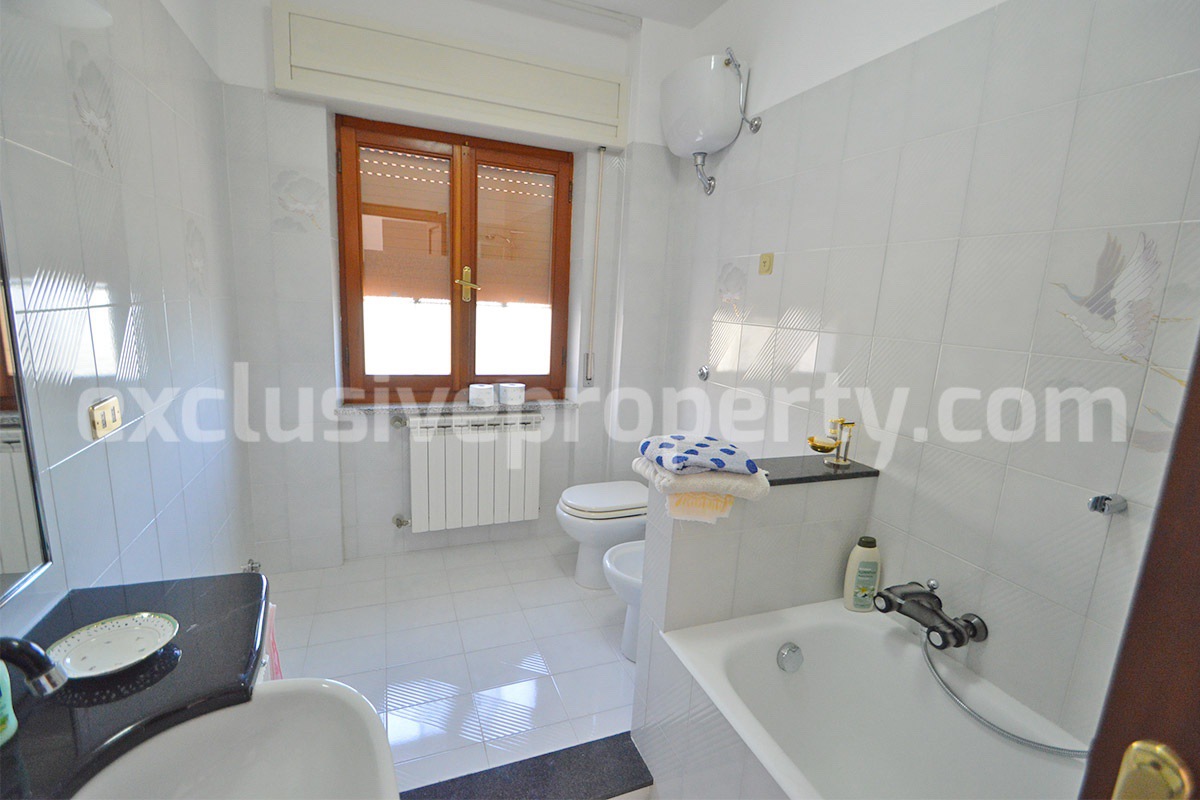 House for sale in Roccascalegna in Abruzzo - The House of Chakras with panoramic views
