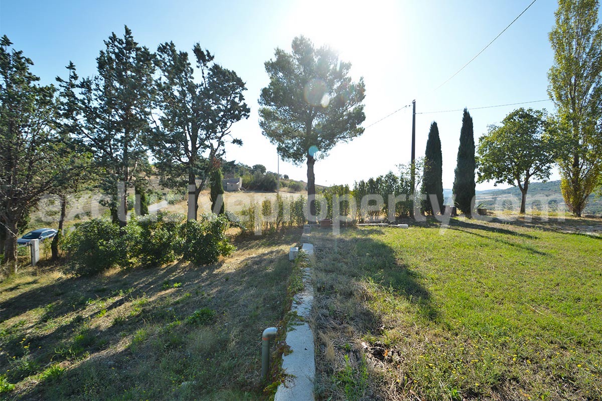 Country house for sale in Italy in Molise with sea view and land