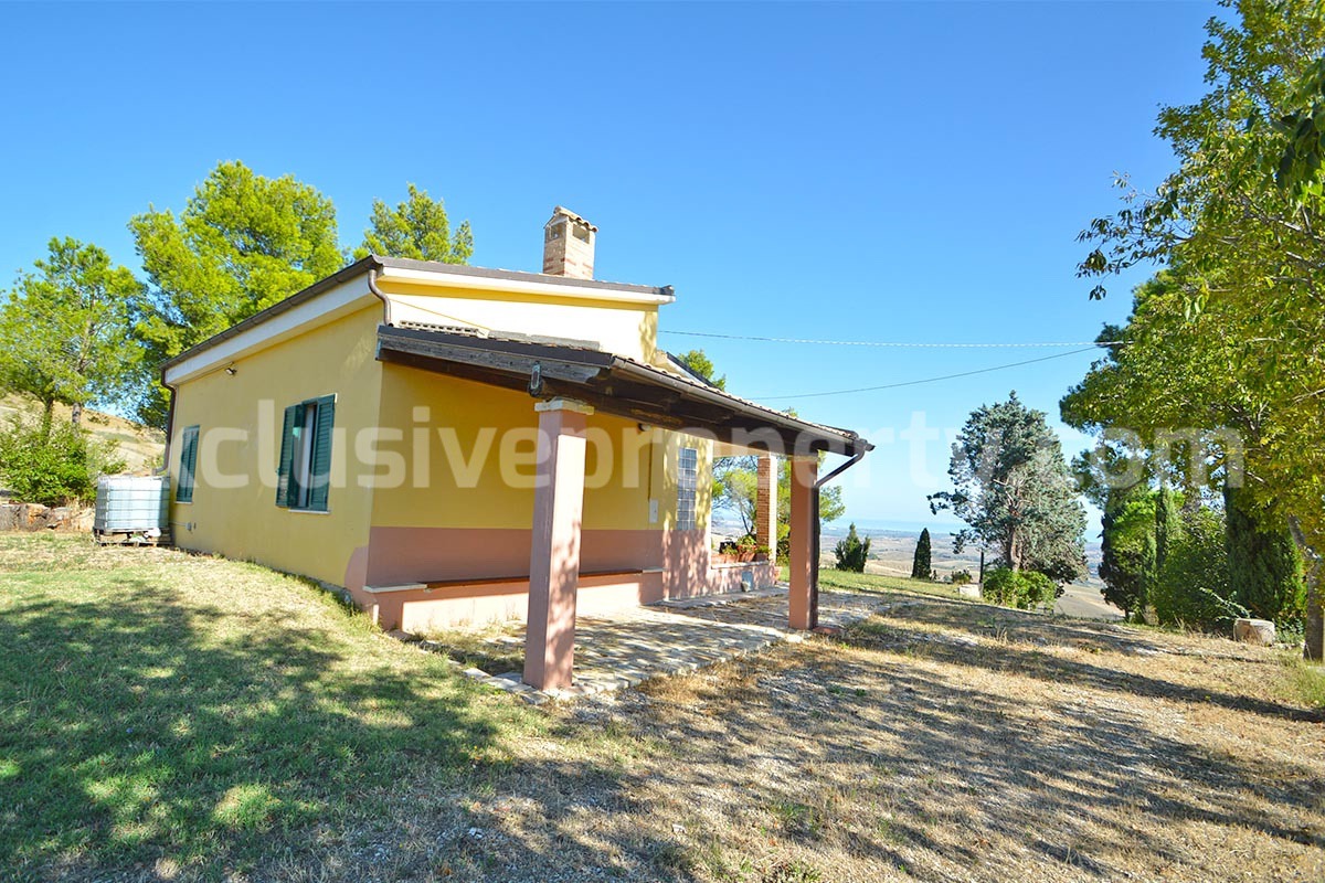 Country house for sale in Italy in Molise with sea view and land