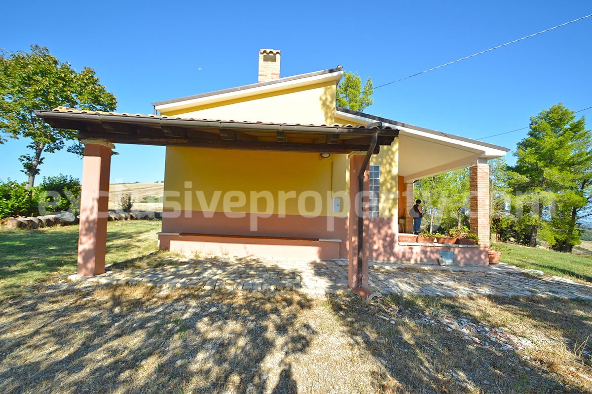 Country house for sale in Italy in Molise with sea view and land