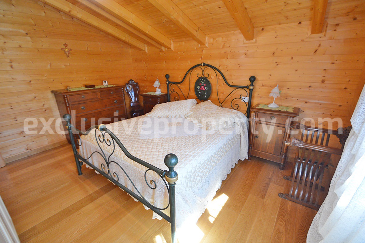 Wooden Country House for Sale in Italy - Furnished Villa with Land and Panoramic Views