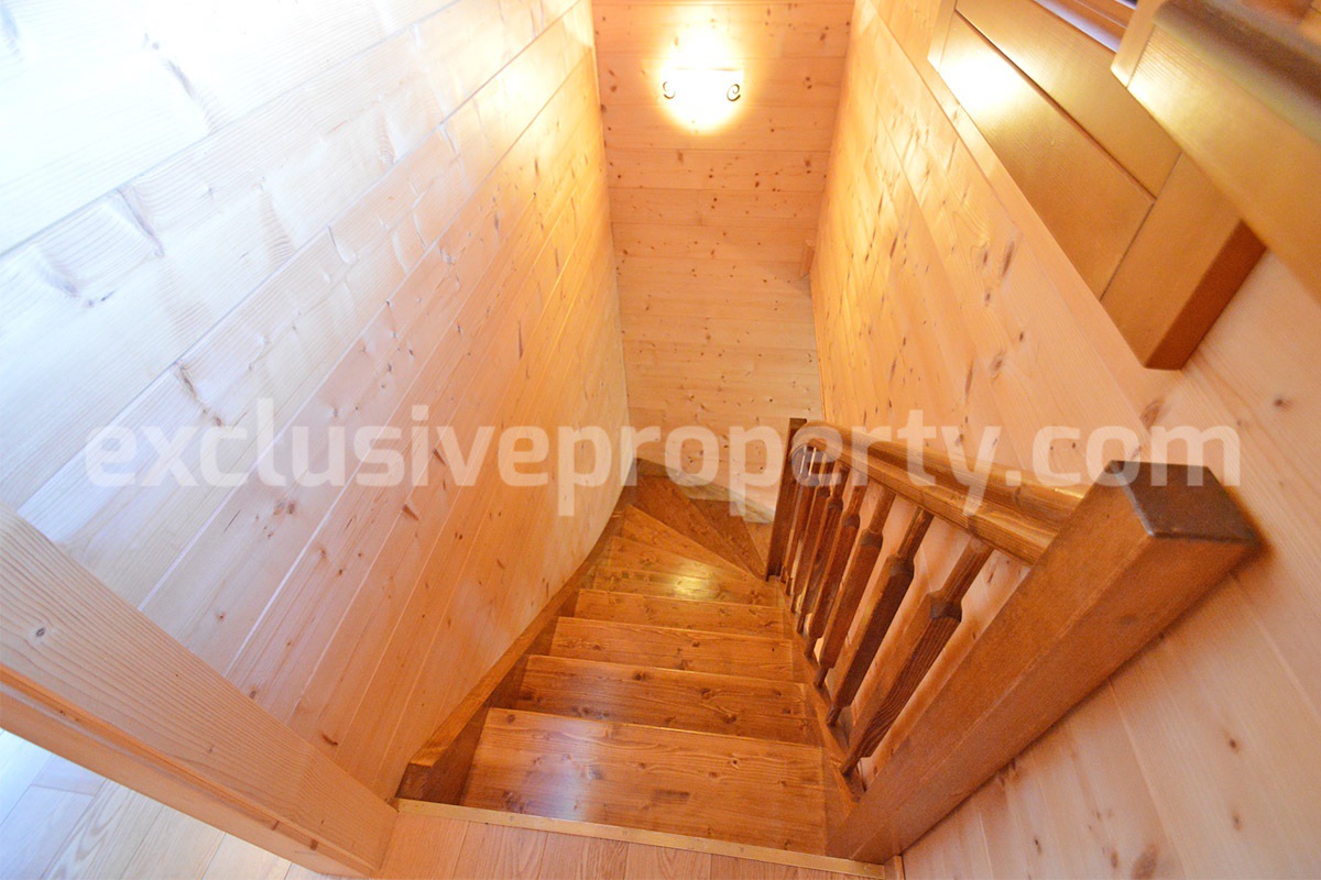 Wooden Country House for Sale in Italy - Furnished Villa with Land and Panoramic Views