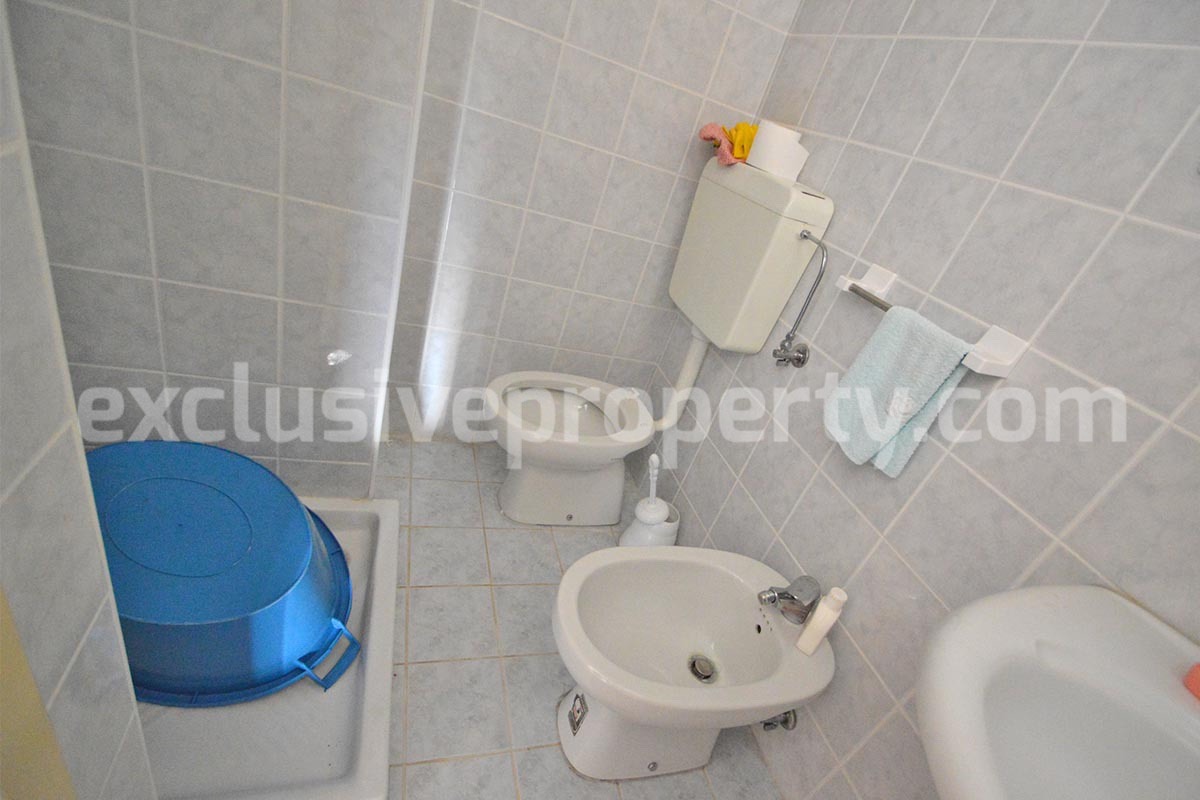 Stone Townhouse for Sale in Tufillo - Abruzzo - Balcony Garden and Courtyard