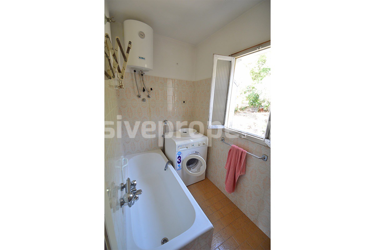 Stone Townhouse for Sale in Tufillo - Abruzzo - Balcony Garden and Courtyard