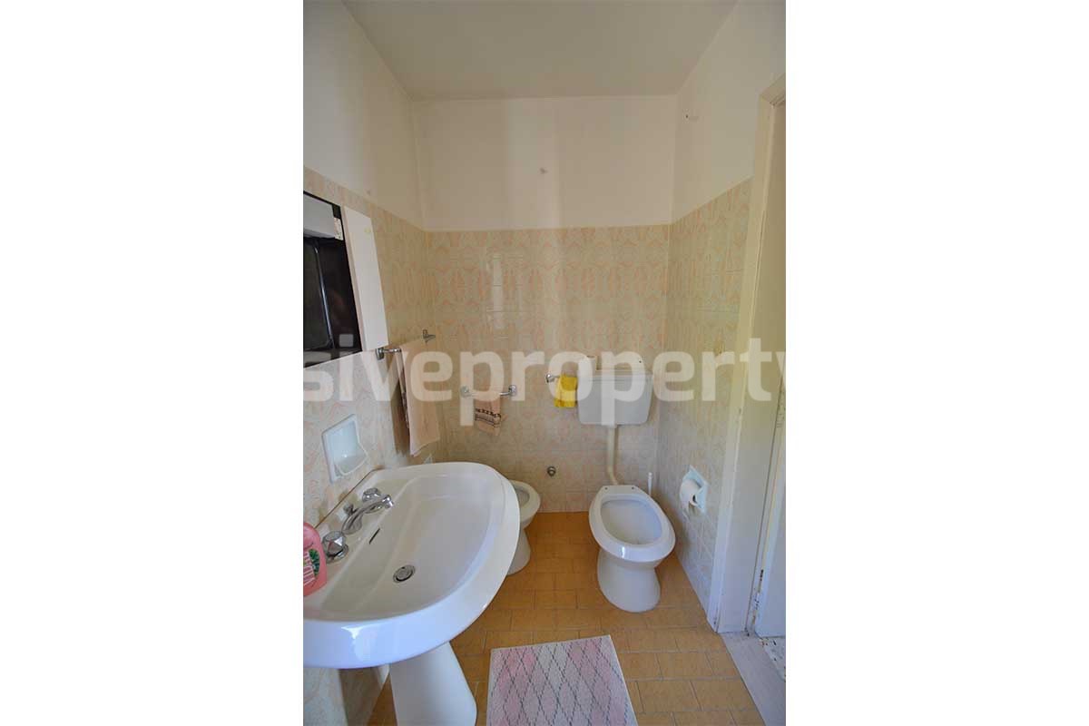 Stone Townhouse for Sale in Tufillo - Abruzzo - Balcony Garden and Courtyard