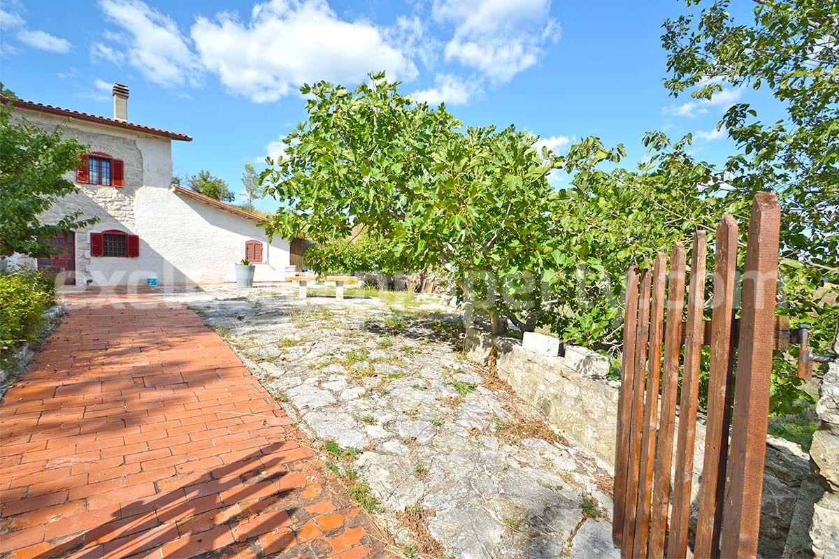 Stone Country House for Sale in Molise - Italy with Terrace and Land