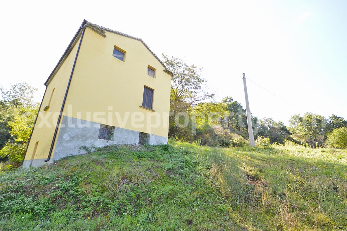 Stone Country House with Land for Sale in Molise near Campobasso