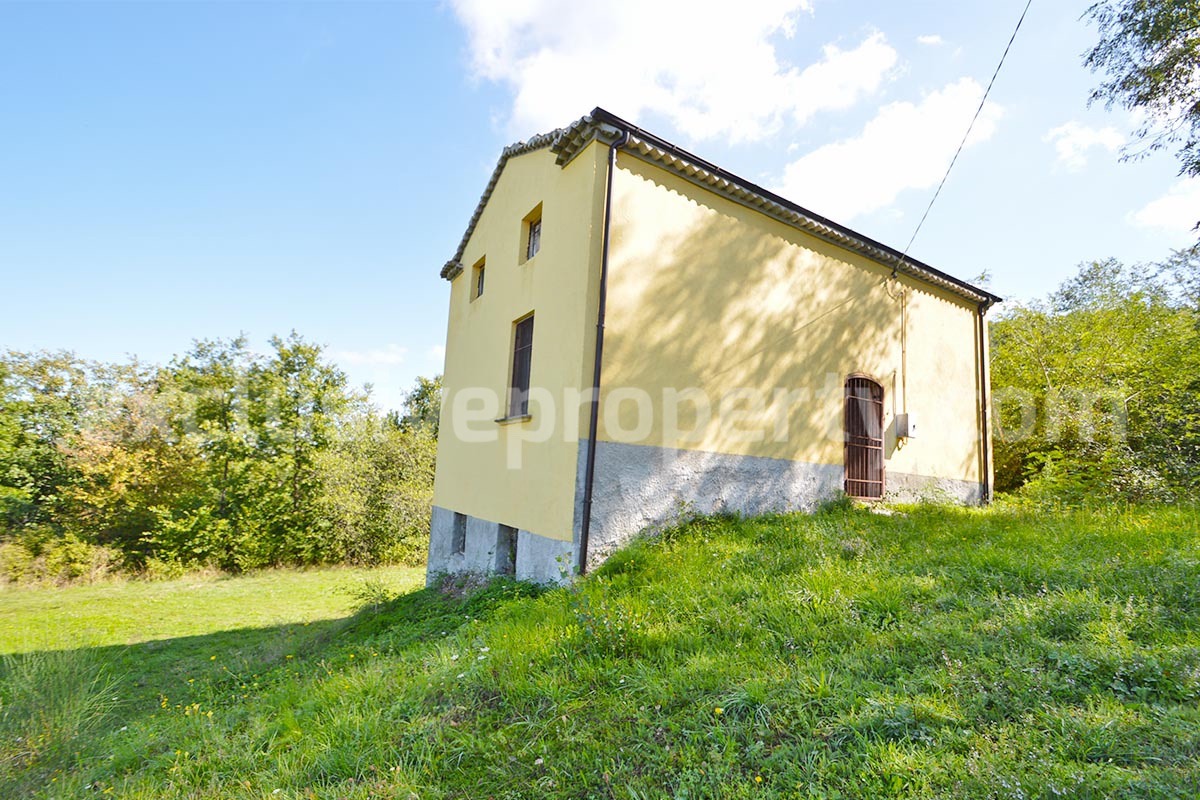 Stone Country House with Land for Sale in Molise near Campobasso