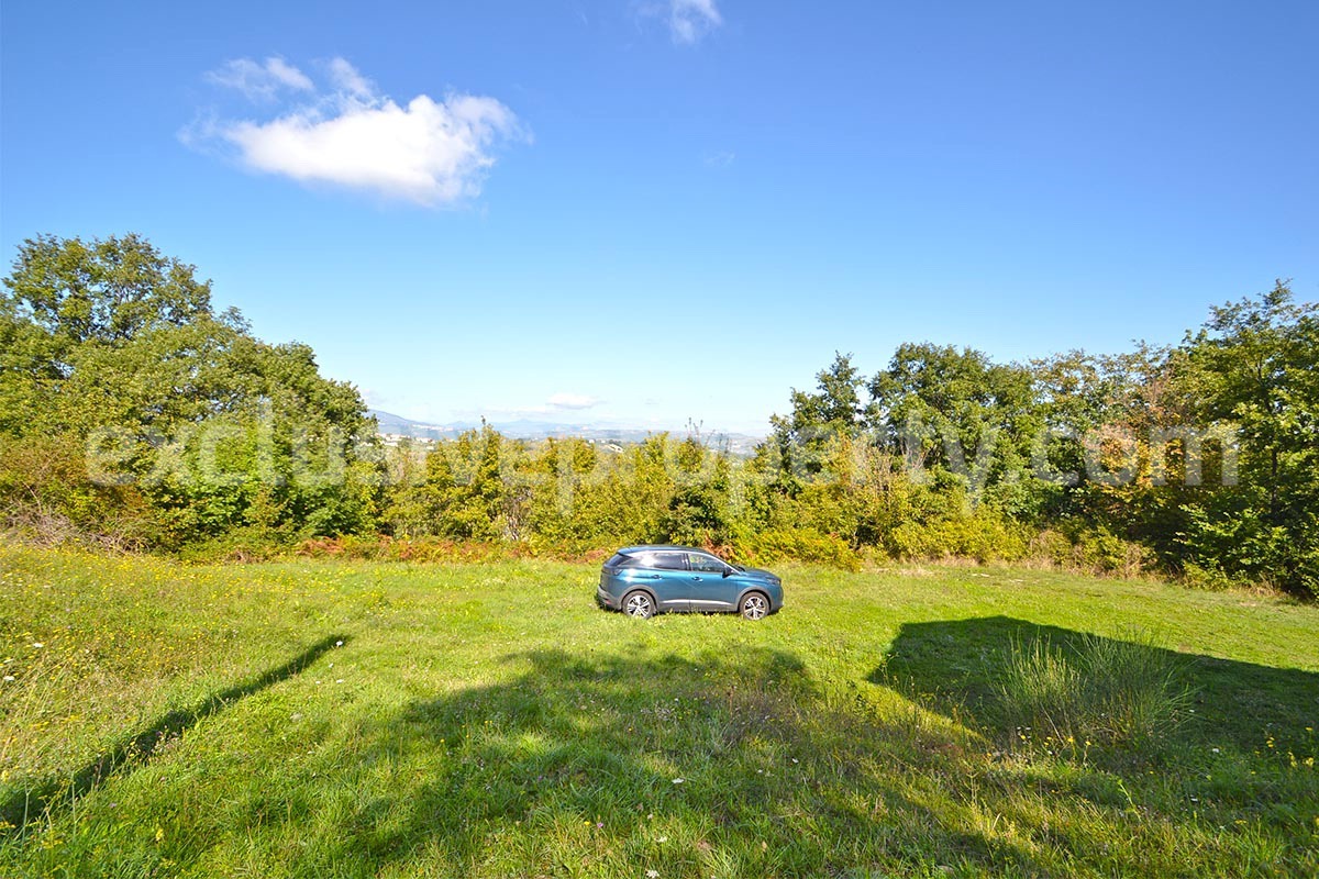 Stone Country House with Land for Sale in Molise near Campobasso