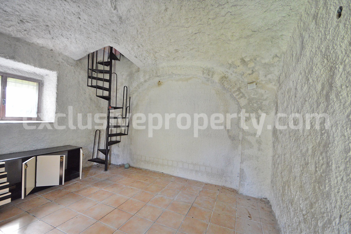 Stone Country House with Land for Sale in Molise near Campobasso