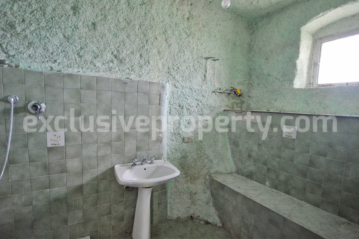 Stone Country House with Land for Sale in Molise near Campobasso
