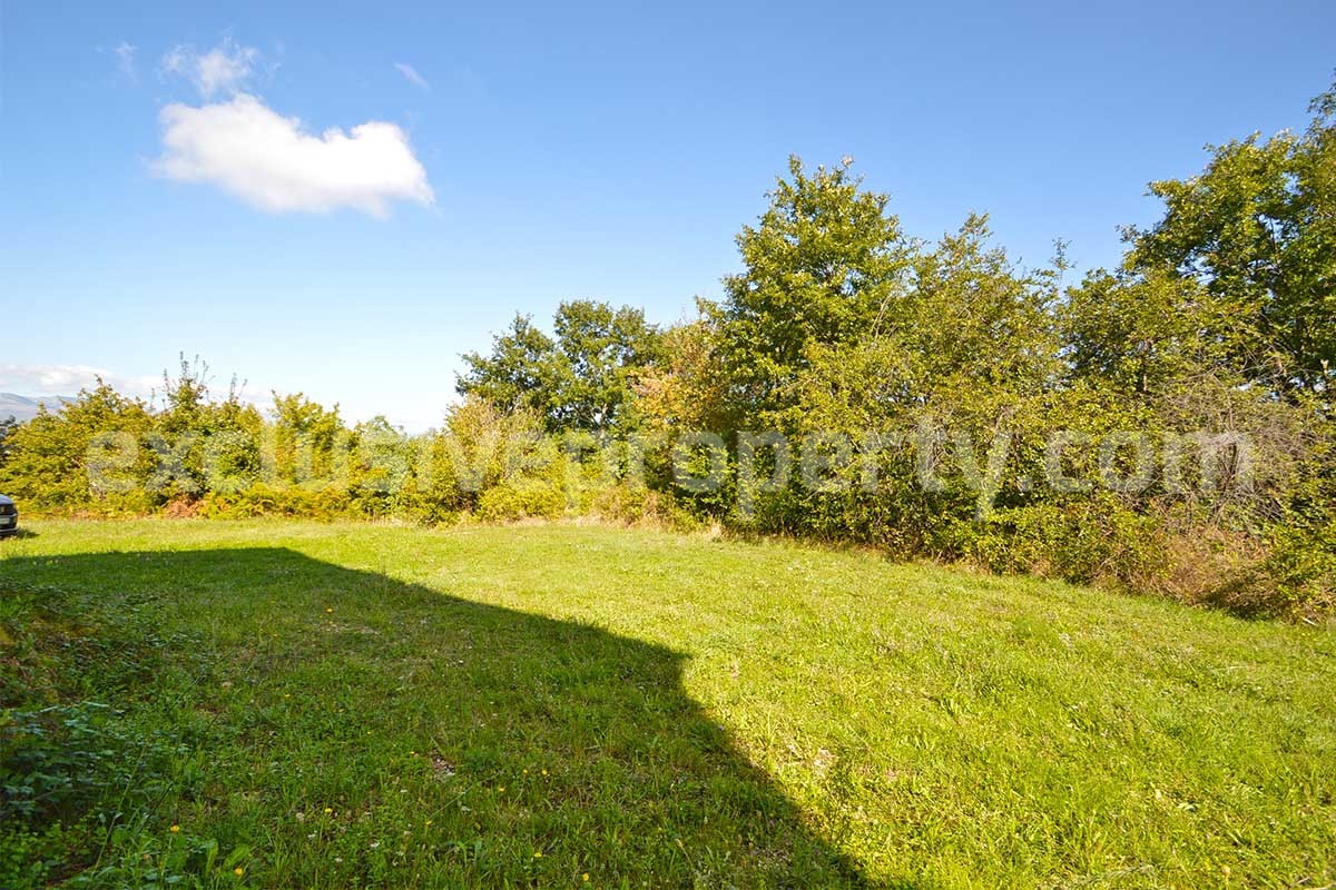 Stone Country House with Land for Sale in Molise near Campobasso