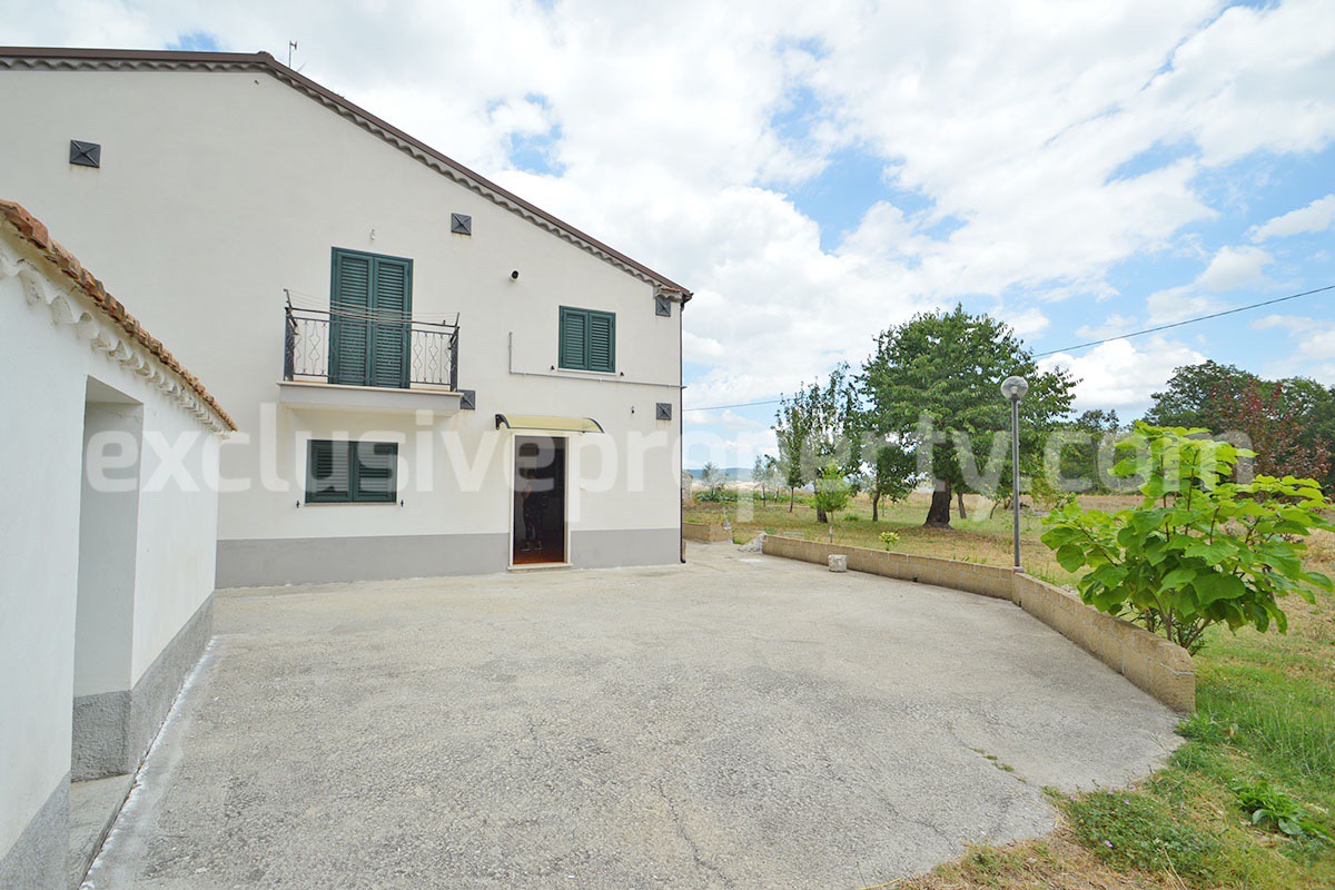Renovated country house with land - outbuilding and woodland for sale in Trivento - Molise - near the Adriatic coast