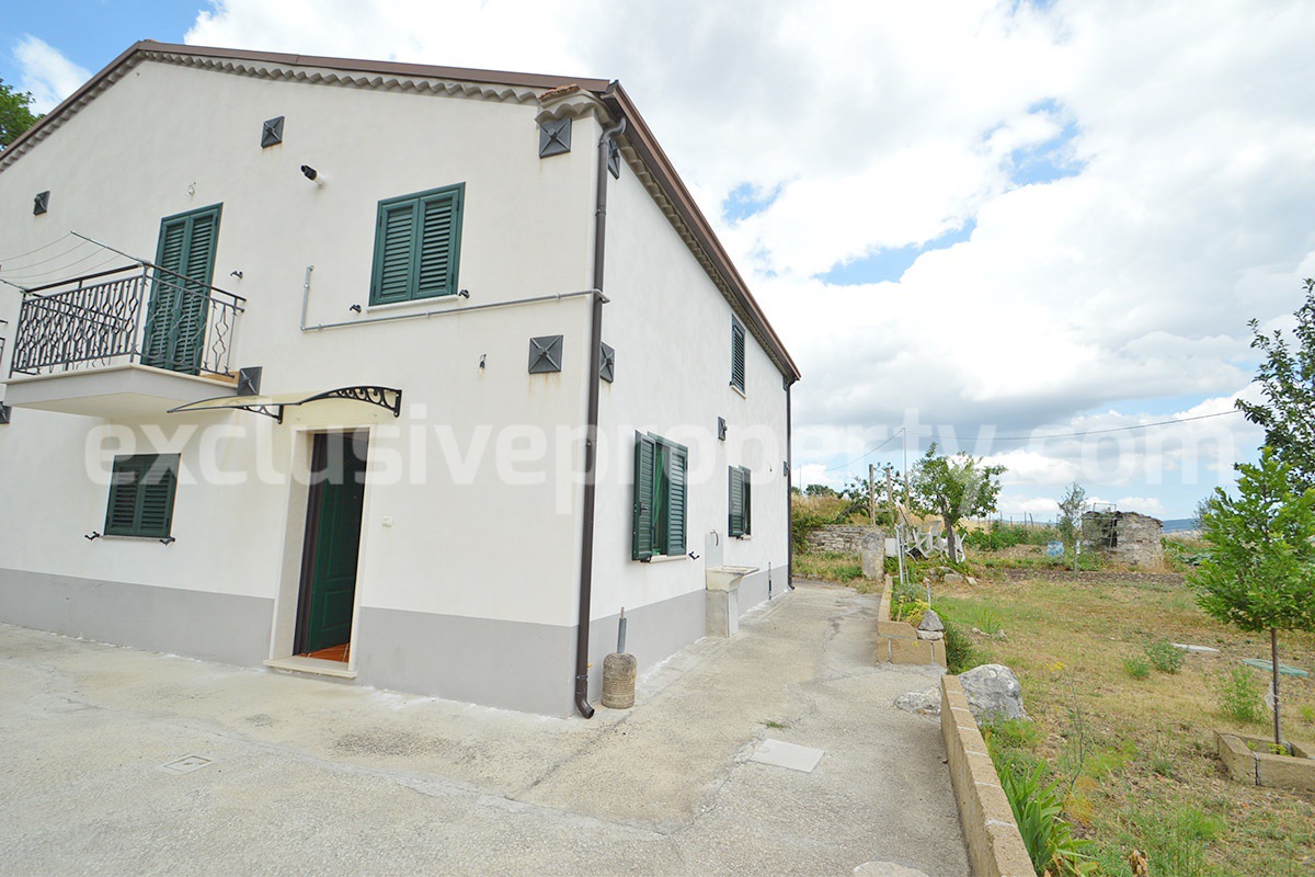 Renovated country house with land - outbuilding and woodland for sale in Trivento - Molise - near the Adriatic coast