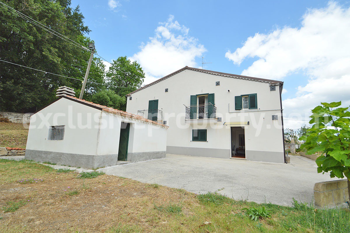 Renovated country house with land - outbuilding and woodland for sale in Trivento - Molise - near the Adriatic coast