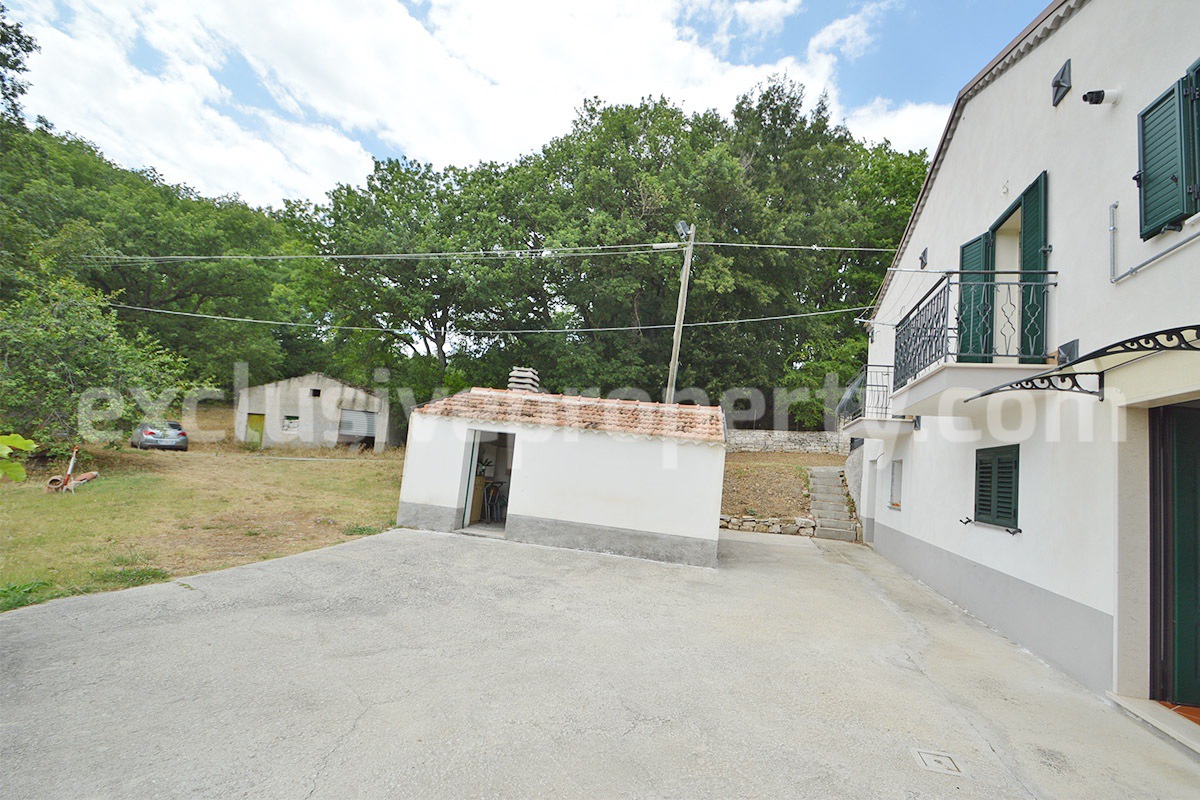 Renovated country house with land - outbuilding and woodland for sale in Trivento - Molise - near the Adriatic coast