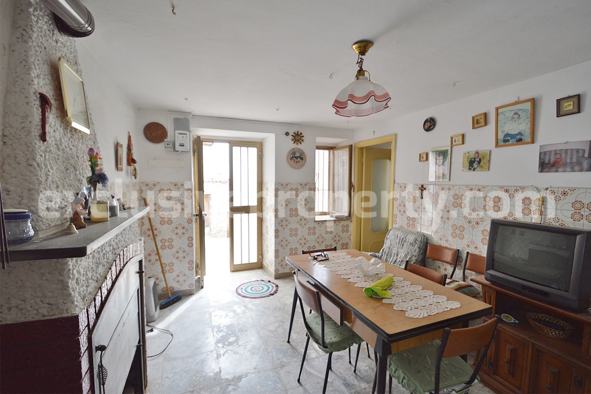 Charming Historic Home in Italy -  Torrebruna - Abruzzo -  Vaulted Ceilings and Panoramic Views