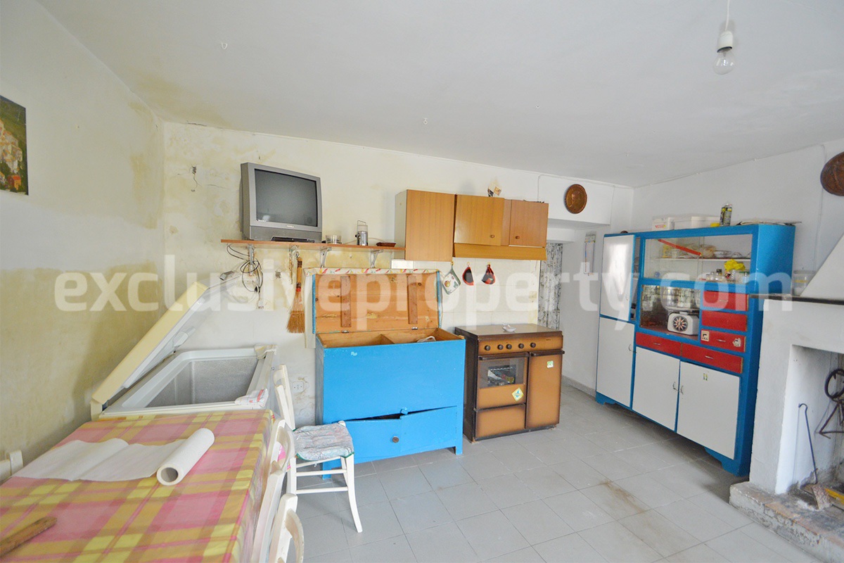 Charming Historic Home in Italy -  Torrebruna - Abruzzo -  Vaulted Ceilings and Panoramic Views