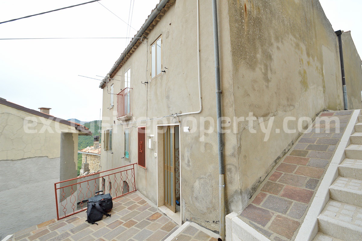 Charming Historic Home in Italy -  Torrebruna - Abruzzo -  Vaulted Ceilings and Panoramic Views