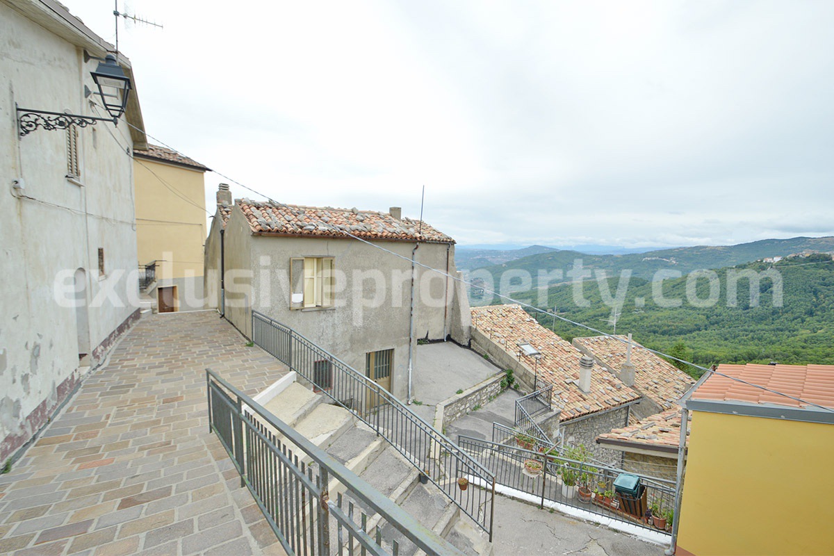 Charming Historic Home in Italy -  Torrebruna - Abruzzo -  Vaulted Ceilings and Panoramic Views